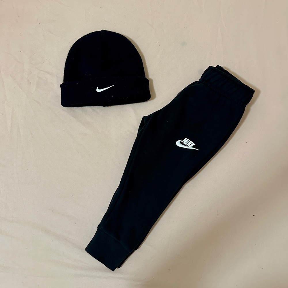 Nike Beanie & Sweats